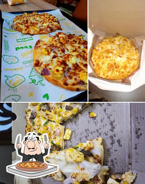 Try out pizza at PEPPER’S PIZZA