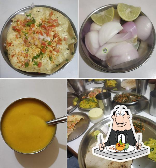 Food at Pooja Bhojnalay