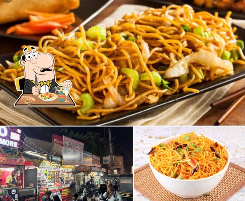 Pad thai at JoJo Chinese Corner