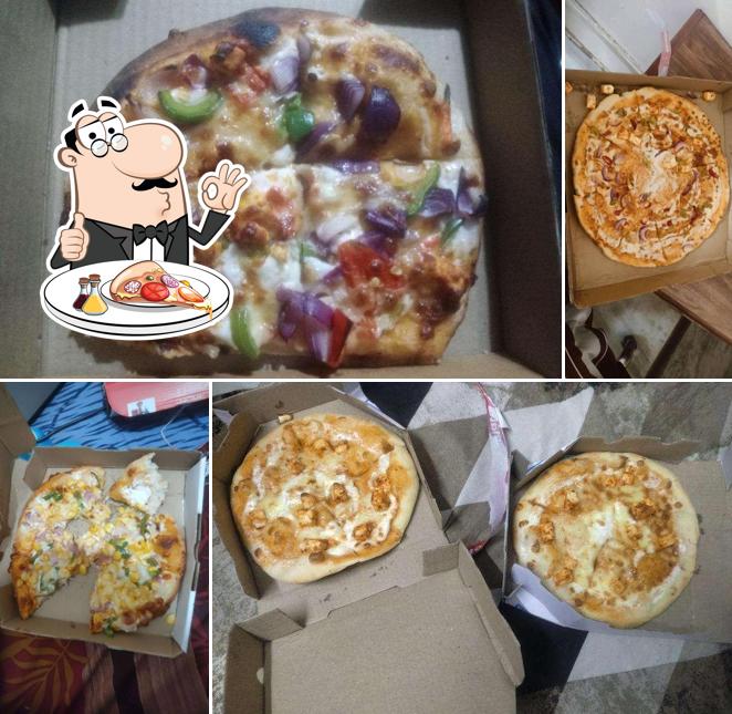 Try out pizza at Pizza Diamond AK