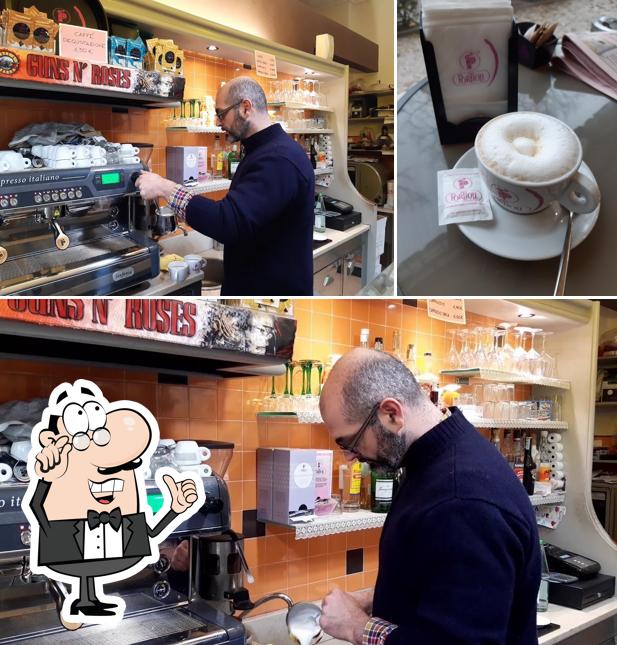 Questa è la immagine che mostra la interni e cibo di Bar caffetteria Gorizia