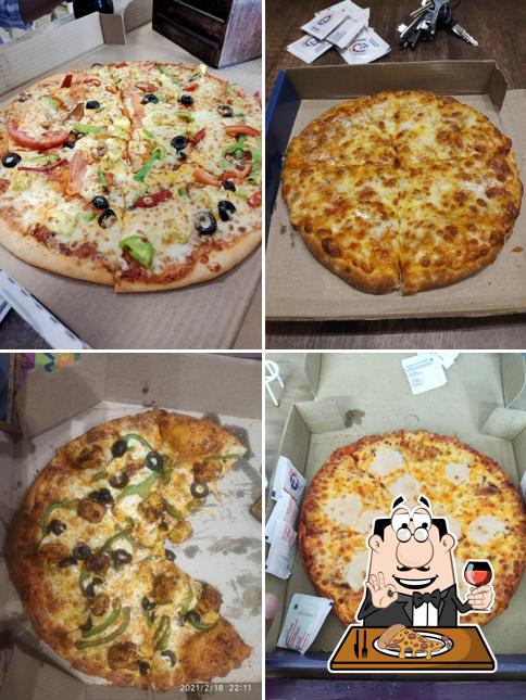 Try out pizza at london yard pizza