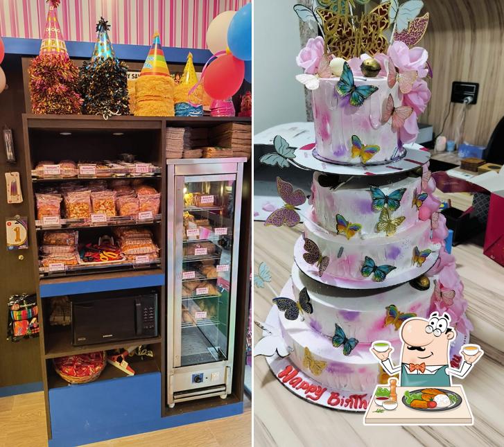 Food at Monginis Cake Shop