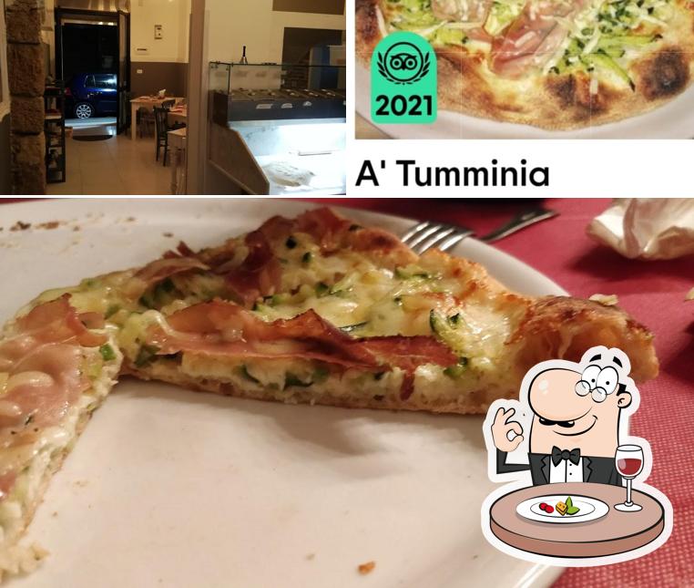 La foto di cibo e interni da A' Tumminia-Pizzeria