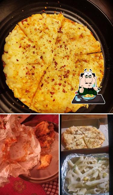 Macaroni and cheese at The Coffee Crown