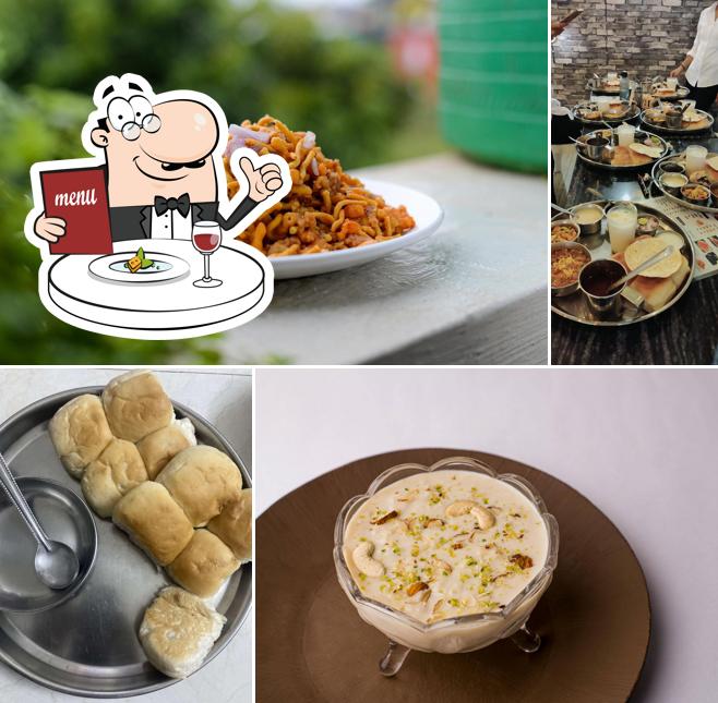 Meals at Pavankumar Misal