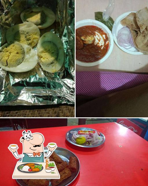 Food at Raja Chicken Corner