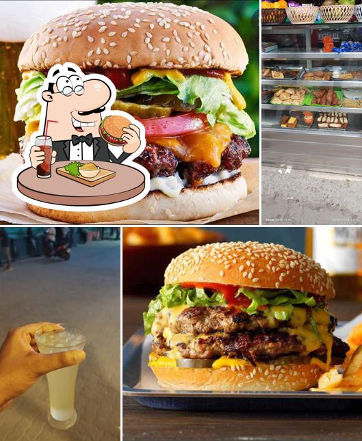 Order a burger at TUMM YUMM