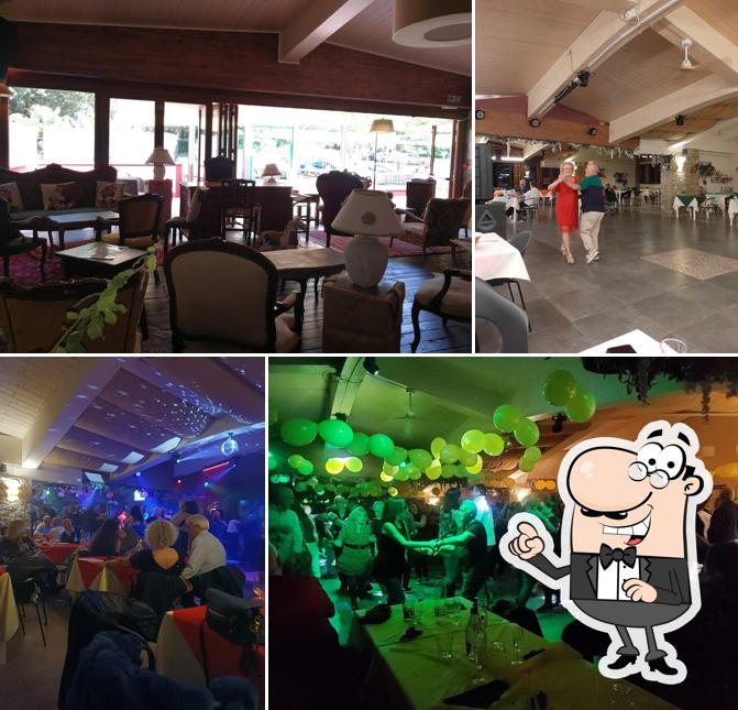 Siediti a un tavolo di GROTTA MAONA bar-ristorante-grotta naturale-parco avventura