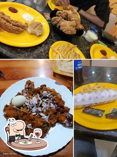 Food at Maggie s fried chicken