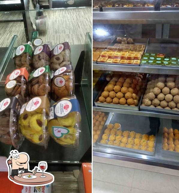 Meals at Bharat Sweets