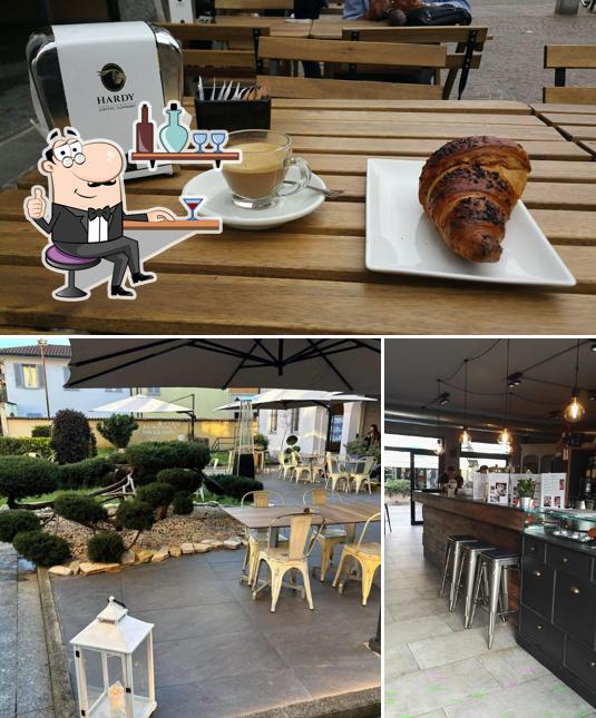 Dai un'occhiata agli interni di Atipico Bistrot