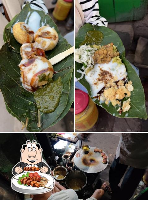 Food at Banarasi Chat