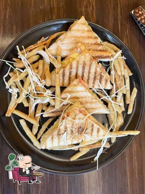 The interior of Naan Churians