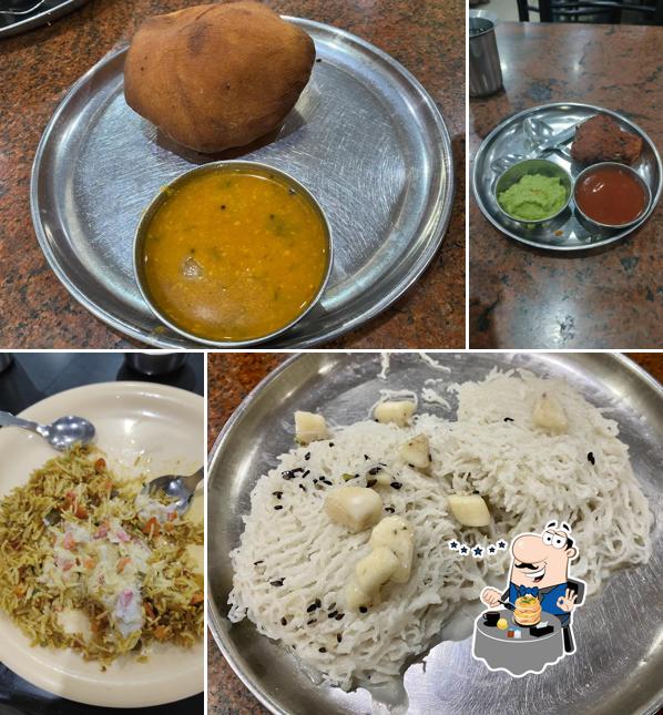 Idli at Shri Hariprasad