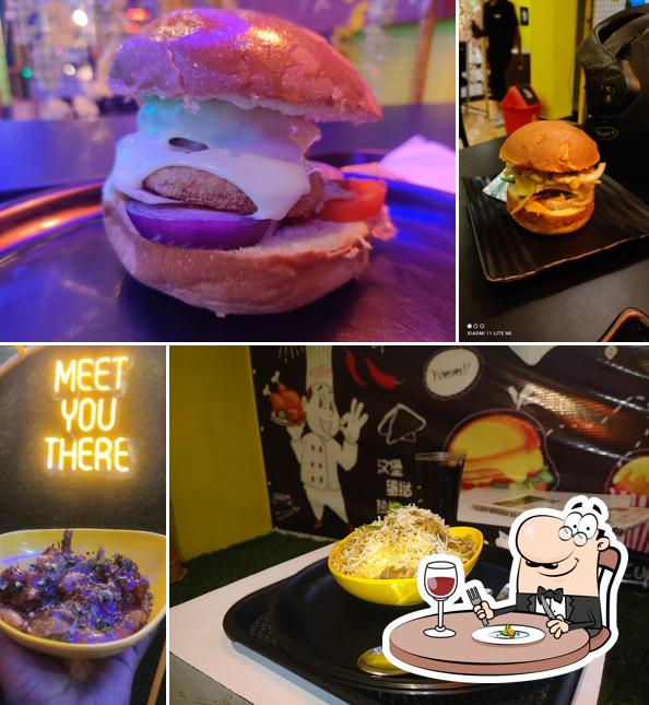 Meals at Meet You There