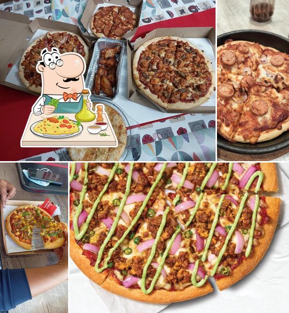 Meals at Pizza Hut Kalamassery, Kochi