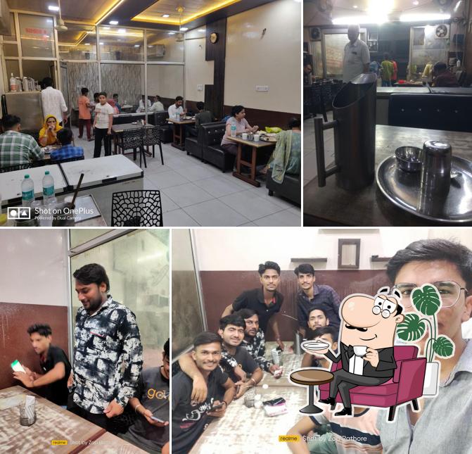 Check out how JANTA DHABA looks inside