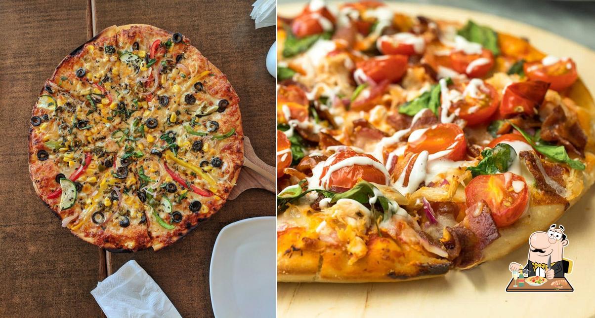 Food at Joey's Pizza