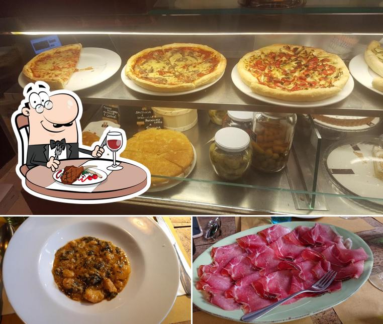 Ordina i piatti di carne a Alle Logge di Piazza