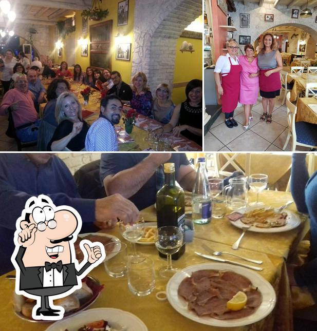 Dai un'occhiata agli interni di la livella