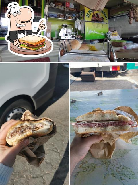 Toast al formaggio al panini e porchetta