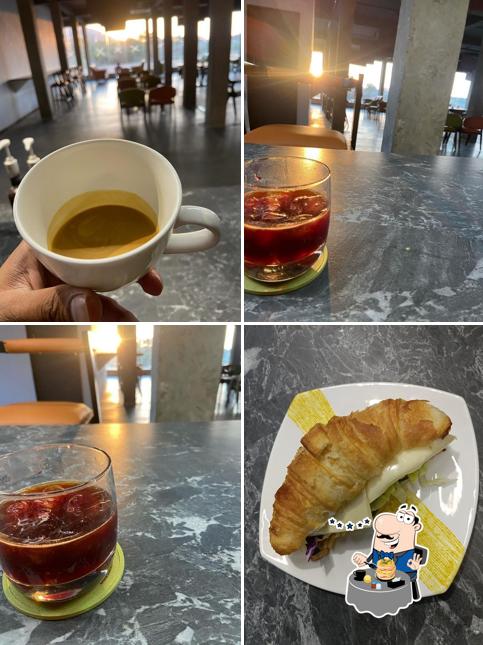 Food at De' koffiEstate