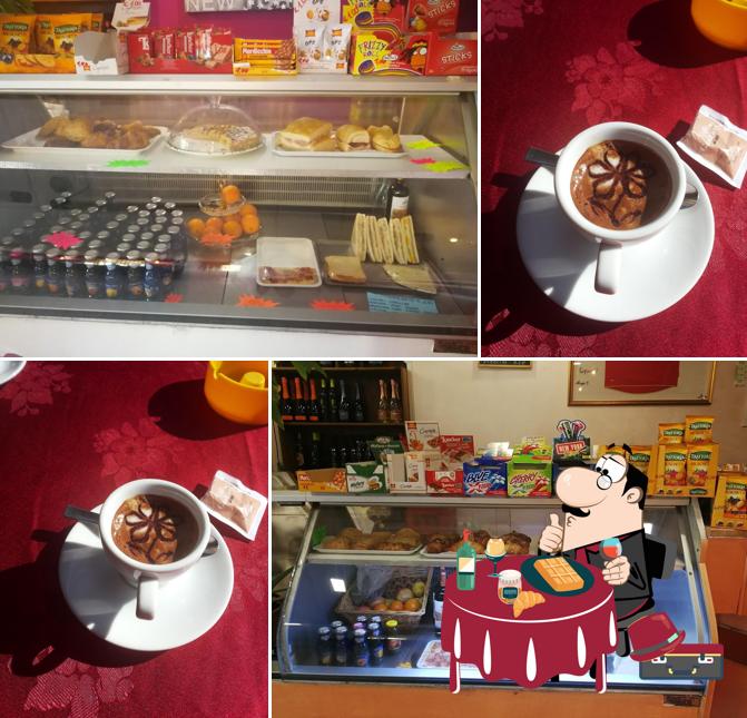 Nuovo bar paradiso propone un'ampia gamma di dessert