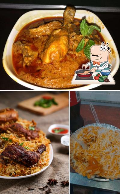 Chicken curry at Delhi Darbar Chicken Biryani Corner