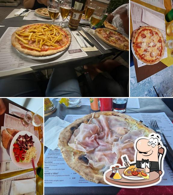 A Pizzeria al Casal, puoi goderti una bella pizza