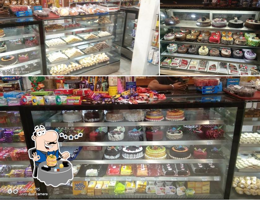 Meals at Russian Bakery