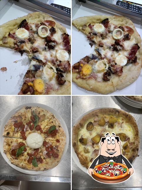 Scegli una pizza a Piazzetta del gusto