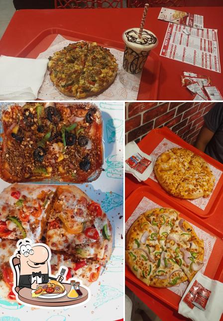 At New Pizza King, you can get pizza