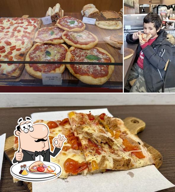 Ordina una pizza a Pizza al Taglio Sant'Agostino Il Nottambulo