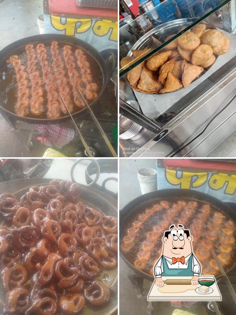 Samosa at Mayur Restaurant