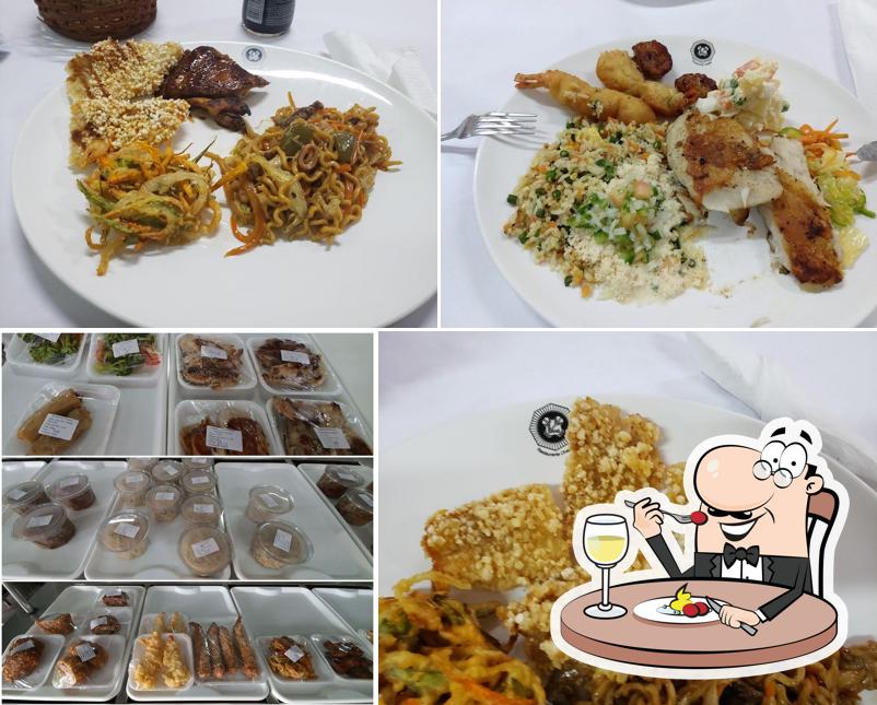 Comida em Restaurante Chapão Temperos Oriental
