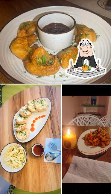 Take a look at the picture showing food and beverage at Brambles Cafe