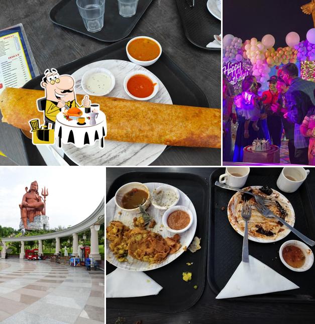 Food at KKG food court