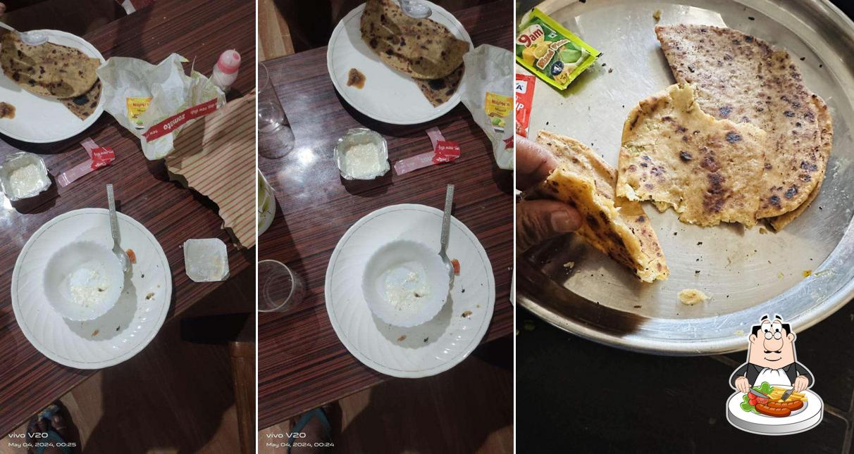 Food at M24 chandni chowk k mashur paranthe