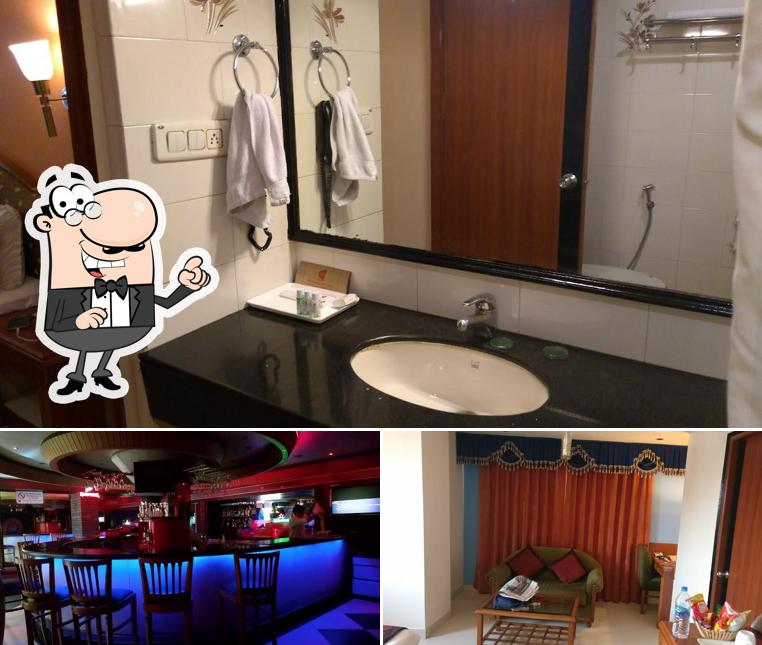 Check out how Hotel Shri Ram Excellency - Banquet Hall in Jodhpur/ Bar in Jodhpur / Wedding Resort in Jodhpur / Restaurant in Jodhpur looks inside