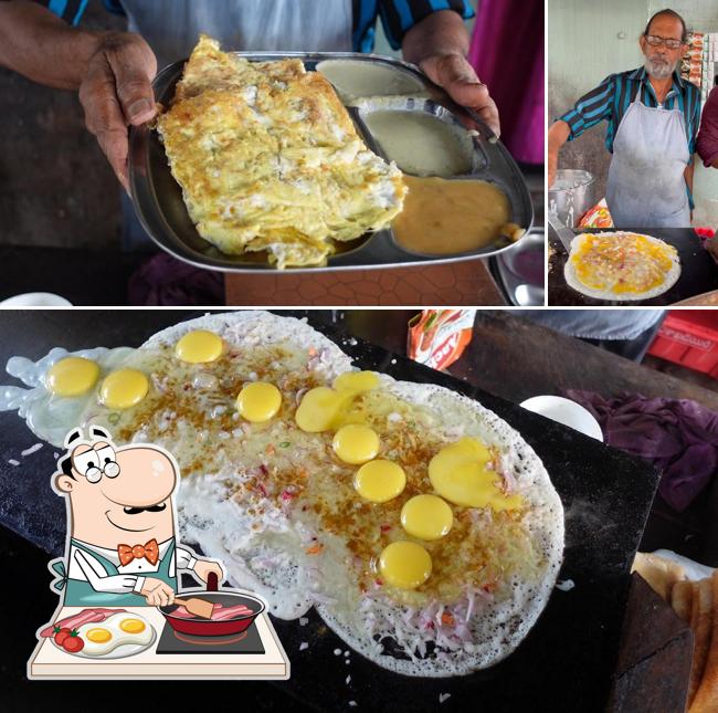 Omelette at Madheena Egg Dosa Stop