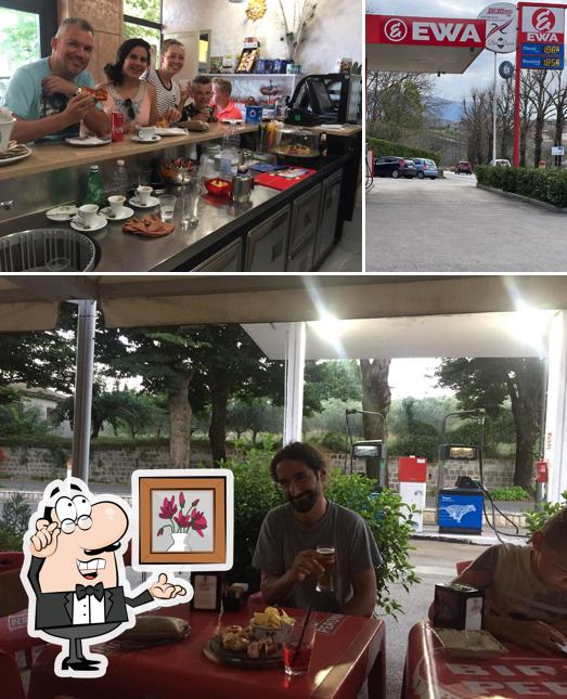 La interni e esterno del ristorante