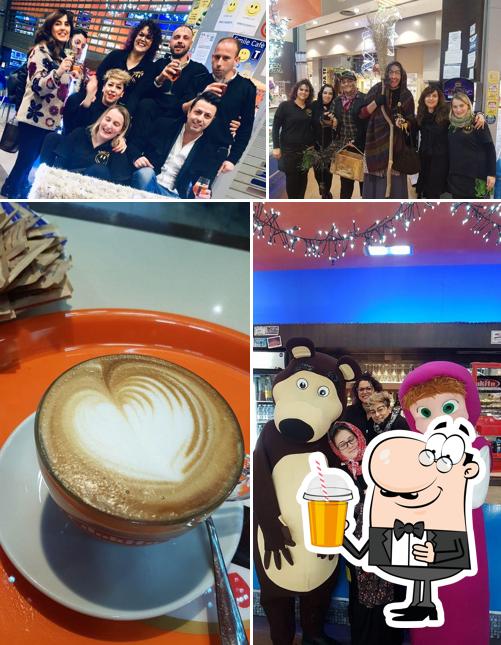 Goditi un drink a Smile Café