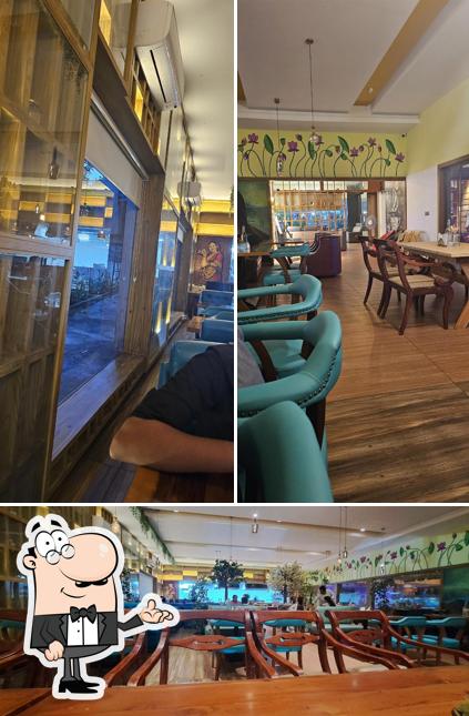 Check out how Ammayis Kitchen looks inside