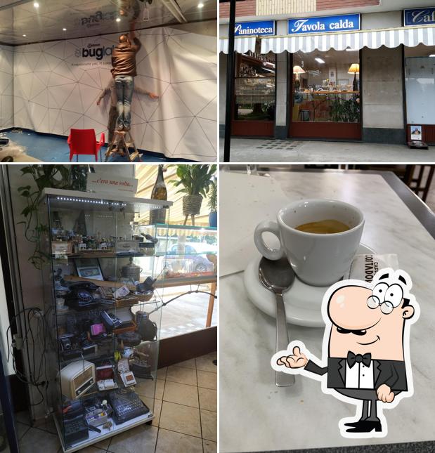 Dai un'occhiata agli interni di Jack Bar