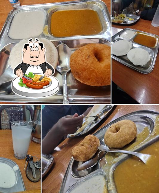 Vada at Balaji Food Corner