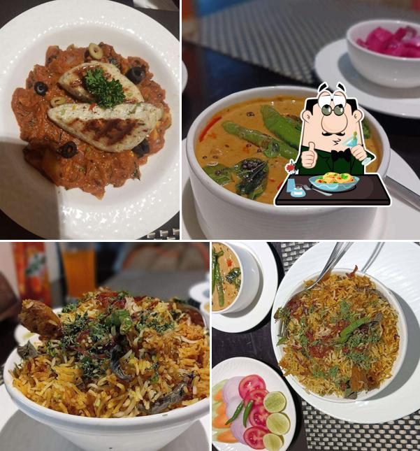 Meals at Mosaic - Country Inn & Suites by Radisson Zirakpur