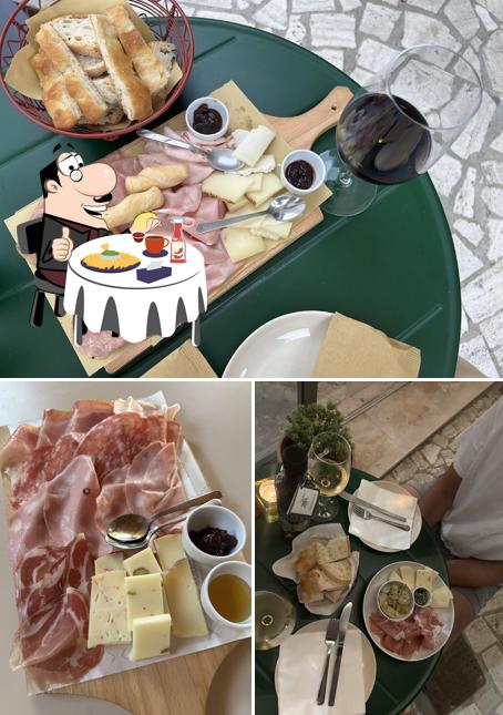 Piatto di formaggi al Enoteca La Vineta