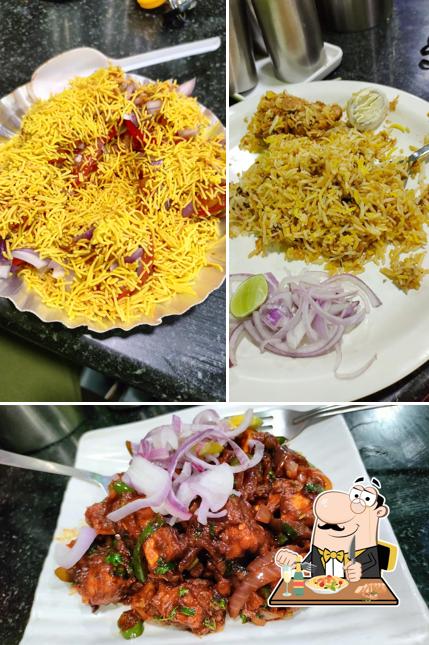 Pad thai at People Choice Fast Food