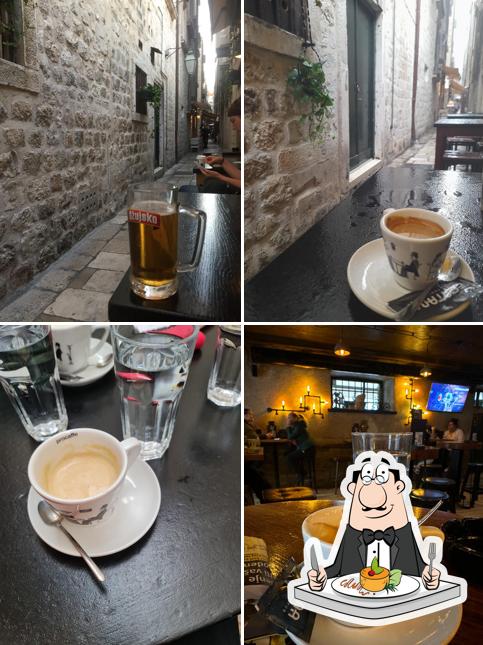 Cibo al Cafe Bar Fontana